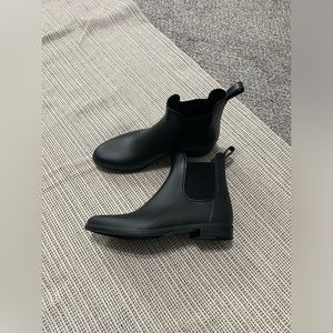 Sam Edelman rain boots
